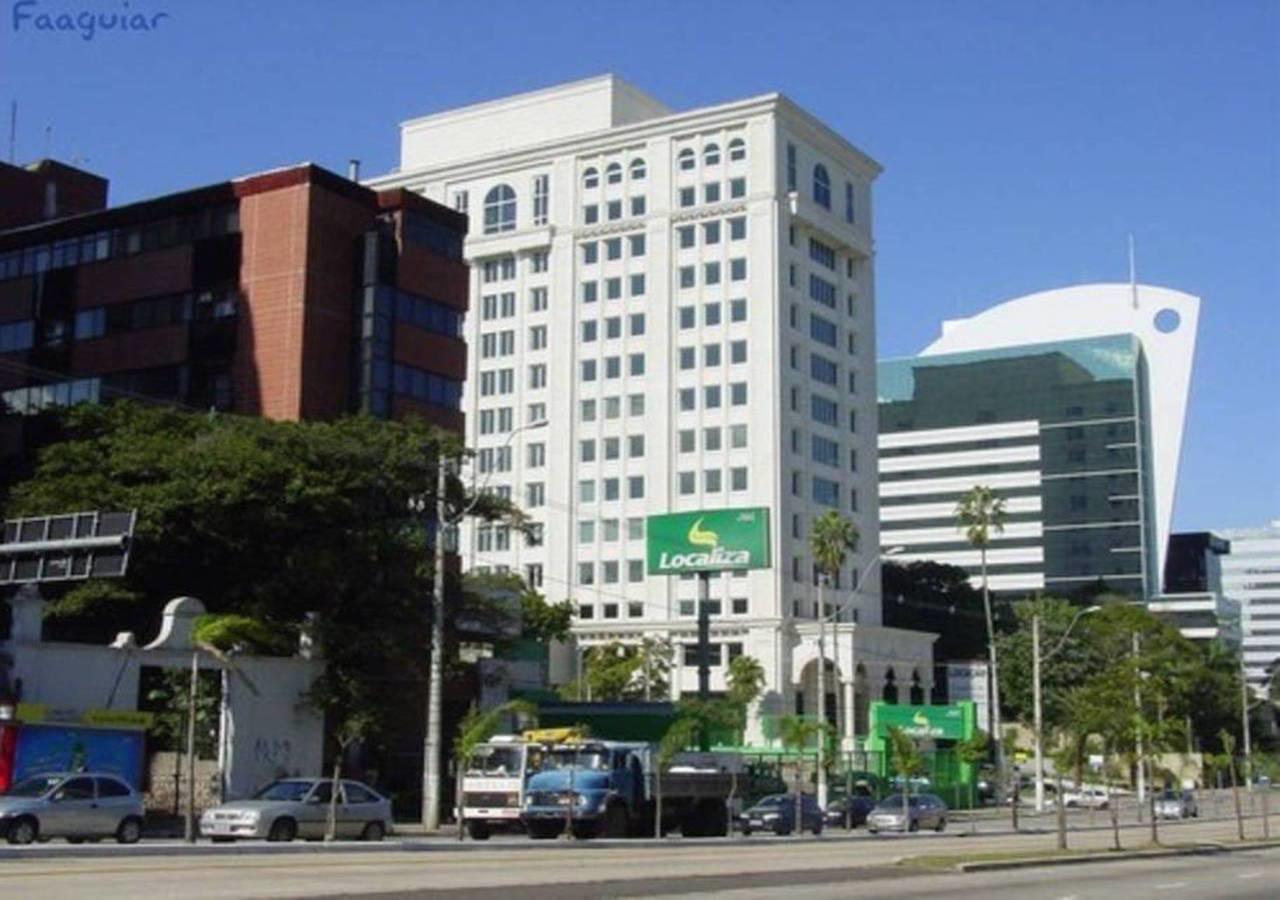 Suites E Quartos Na Avenida Carlos Gomes Porto Alegre Buitenkant foto